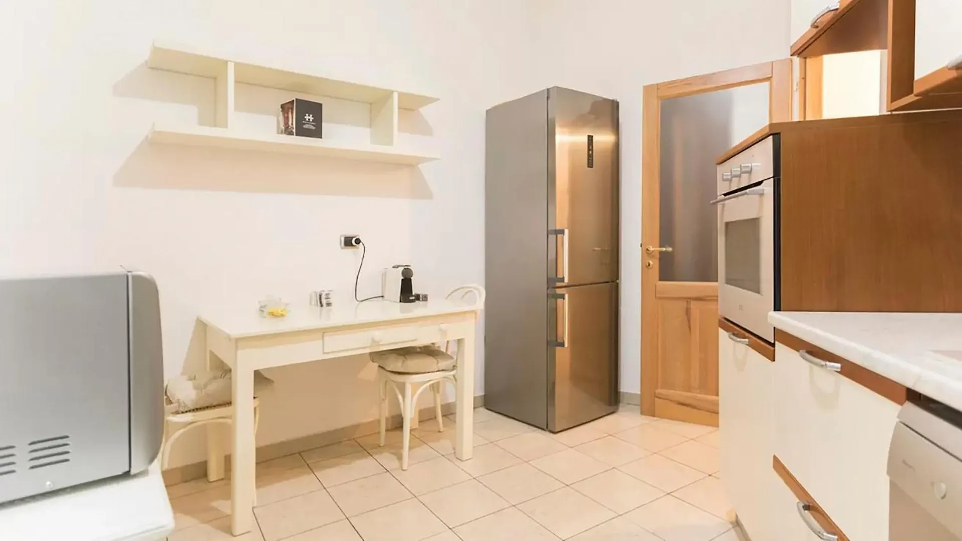 Classbnb - Two Apartments 400 Meters From The Duomo Μιλάνο